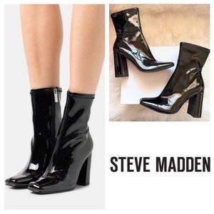 STEVE MADDEN Glossy Black Mini Boot
